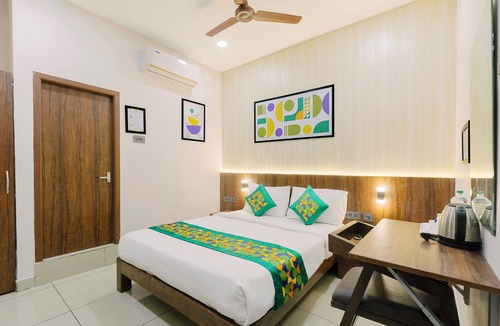 Triplicane Hotel | Treebo RKH Palace