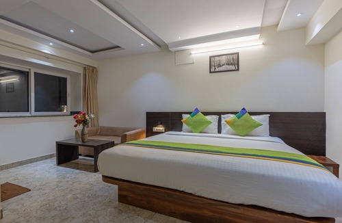 Narasapura Hotel | Treebo Sai Fortune Gateway