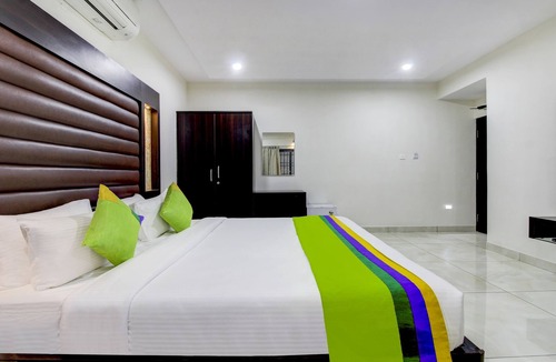 RR Nagar Hotel | Treebo Sampradaya Bistro, Mailasandra