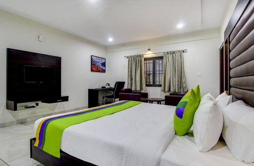 RR Nagar Hotel | Treebo Sampradaya Bistro, Mailasandra