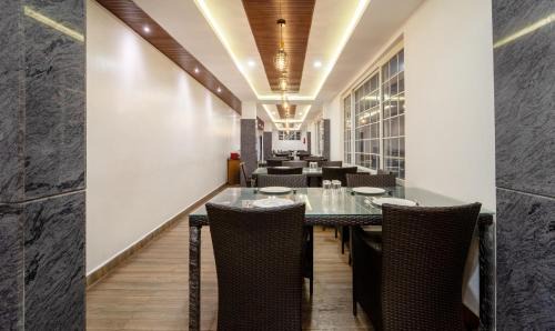 Kandal Hotel | Treebo Skydale Premium Suites, 1500 Mtrs From Ooty Lake