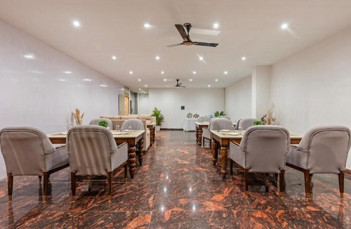 Ranchi Hotel | Treebo Sloka Residency