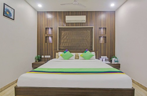 Sector 1 Hotel | Treebo Sreema Saltlake Near City Centre Mall