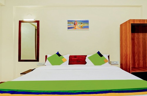 Dapoli Hotel | Treebo SS Residency Mountain View