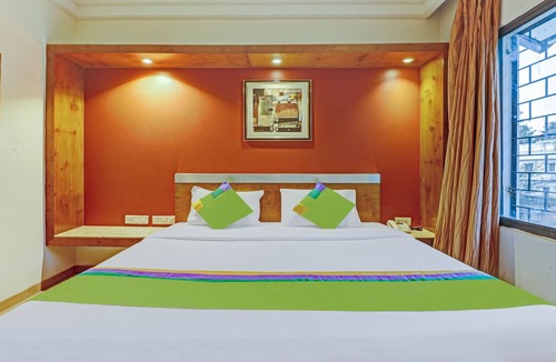 Stage 1 Hotel | Treebo Suraksha Inn