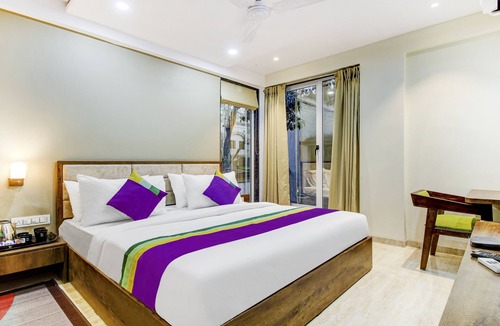 Nagpur Hotel | Treebo The Pavilion, Railway Station