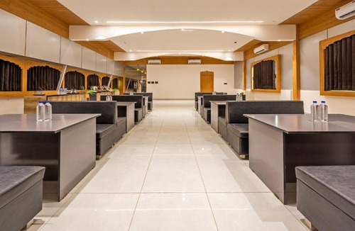 Gandhinagar Hotel | Treebo The Velvet