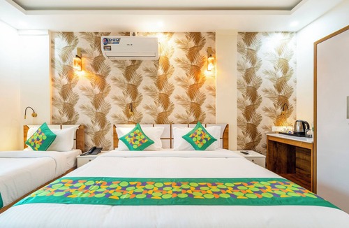 Nedumbassery Hotel | Treebo Thoduvas Star Plaza Cochin Airport