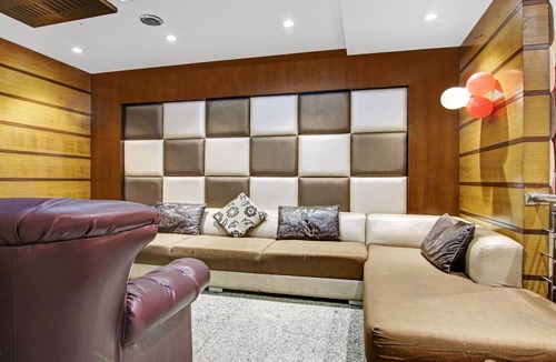 Karol Bagh Hotel | Treebo Trend Hotel Fortuner