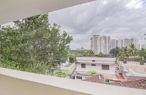 Kakkanad House | Treebo Trend Oryx Homes