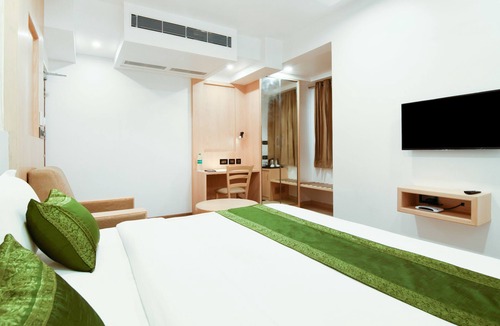 Gopalapuram Hotel | Treebo Vinayak Inn