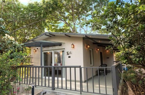 Anjaneri Apartment | Treehouse Cozy Nature Retreat - by Vivasa Villas