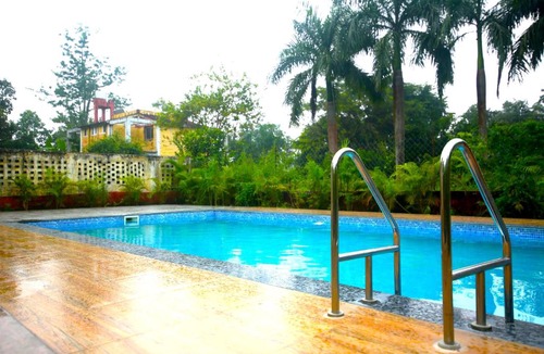 Khatia Resort | Tribal Wood Resort