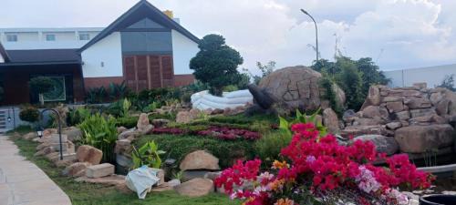 Devanahalli Resort | Tridalam Resort