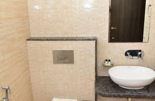 Sawai Madhopur Hotel | Trinetra Villa Ranthambhore