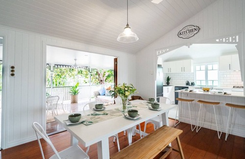 Hermit Park House | Tropical getaway 10 min to city Vacation Home in Hermit Park