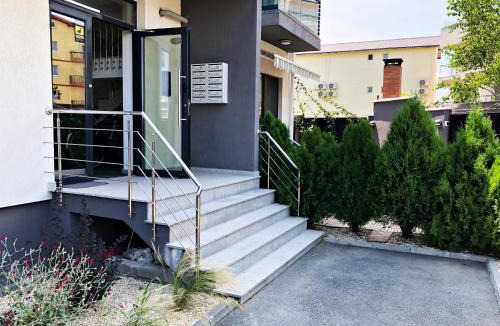 Mamaia-Sat Apartment | Turquoise