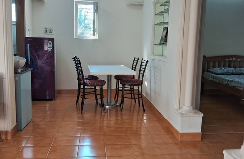 Gokulam House | Two bedroom home in Gokulam close to all yoga shala.Close to all tourist places