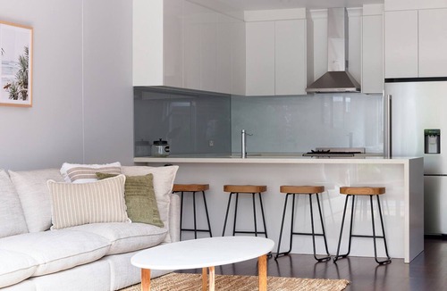 Middle Park House | Two Plus Two Modern Retreat in Middle Park