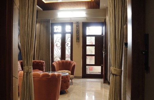 Jaipur Villa | Ultra-Luxury Villa in pink city Jaipur with Premium Amenities. Pet friendly