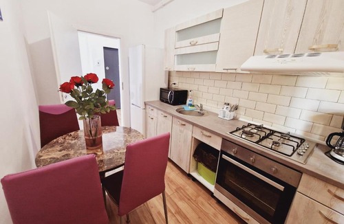 Cluj-Napoca Apartment | Ultracentral 5* Boutique Hotel style apartment. Brand new. 2 rooms. Spacious. Free parking