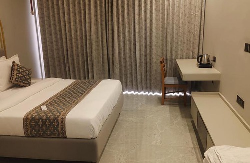 Ahmedabad Hotel | Umbrellaa Hotels