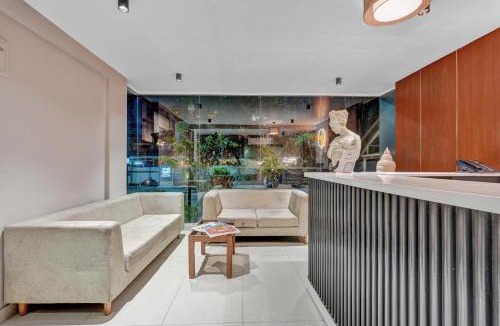 Indiranagar Hotel | UPAR Hotels Indiranagar