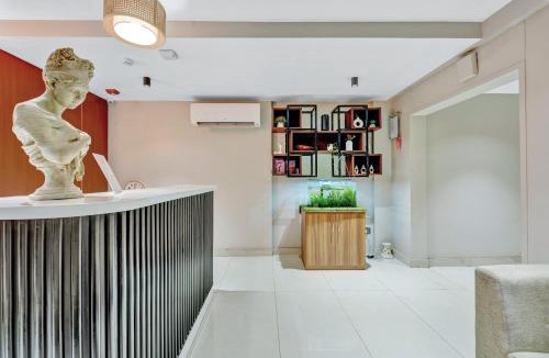 Indiranagar Hotel | UPAR Hotels Indiranagar