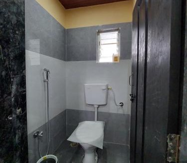 Narveer Tanaji Wadi Hostel | UrBan PG&HOSTEL Deluxe Triple Accommodation Boy's Only