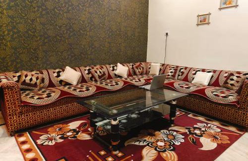 Dhanauli Villa | Urban Retreat