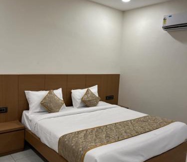 Nagpur Hotel | Urban Stays Service Apartment, Nagpur