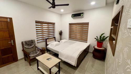 Kunnamkulam House | V R Homestay-Premium AC Stay Near Guruvayur