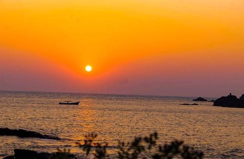 Hireguthi House | V Redkar Beach stay Gokarna