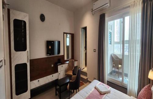 Madanapalle Hotel | V-Stay