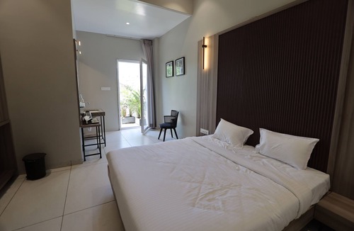 Latur Hotel | Vaishnav Hotel