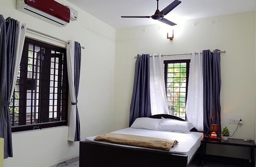Aryad South Bed & Breakfast | Vaishnavam serviced villa