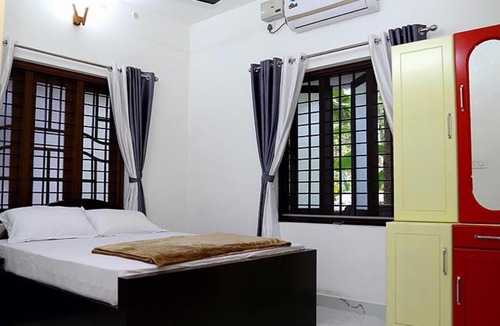 Aryad South Bed & Breakfast | Vaishnavam serviced villa