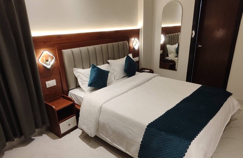 Rajahmundry Hotel | Vaishnavi Inn