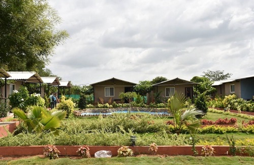 Ramanagara Hotel | Valley Vibes