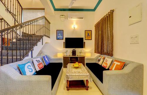 Nagoa Villa | Value for Money Villa - 3BHK Private Pool WiFi Caretaker JAQK Holidays