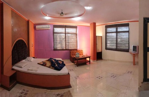 Pachmarhi Hotel | Vamoose Natraj