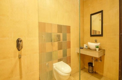 Avarghani Hotel | Vann Life Forest Resort