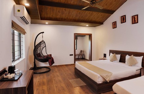 Avarghani Hotel | Vann Vaikuntham