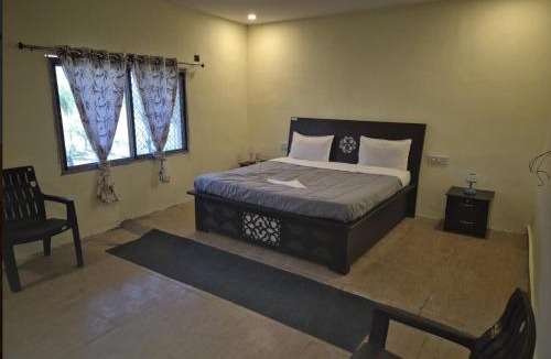 Narsimhapur Hotel | Vanraja Resorts and Cottages