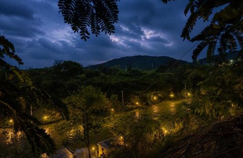 Bedla Hotel | VANVASS - A Forest Resort By Rovers