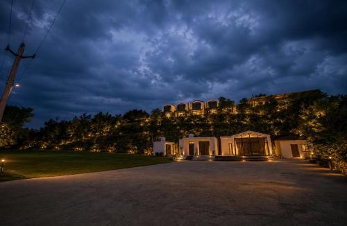 Bedla Hotel | VANVASS - A Forest Resort By Rovers