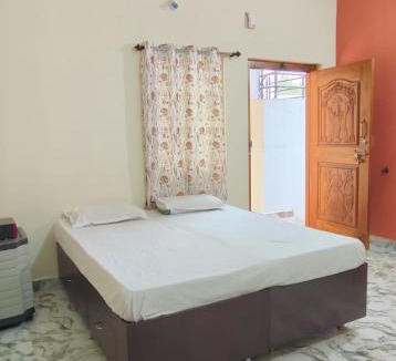 Kamalapur House | Vasavi Villa Hampi