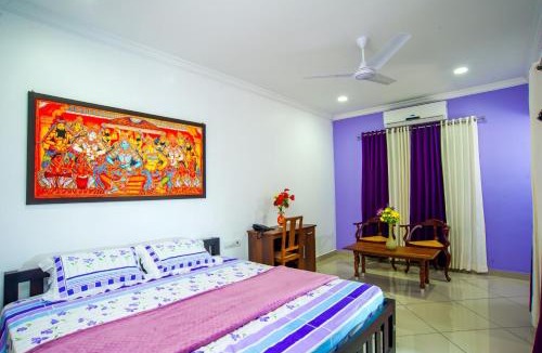 Thiruvananthapuram Bed & Breakfast | Vasudevam Premium Suites