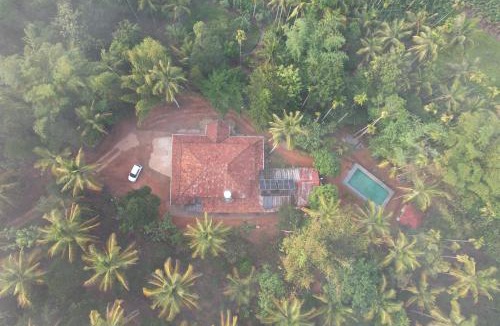 Panamaram Cabin | Vayuvana Heritage Organic Farm Resort