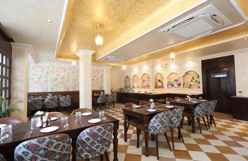 Bani Park Hotel | Ved Mahal